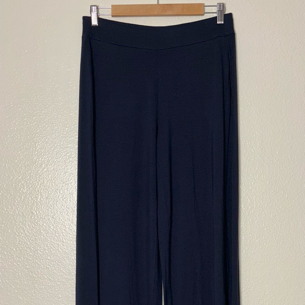 Eileen Fisher Navy Wide Leg Pants 95% viscose 5% Elastane. - Picture 2 of 16